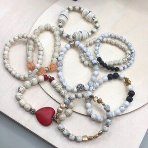 Huge bundle lot howlite variety roll on bracelets layering stackable-boho